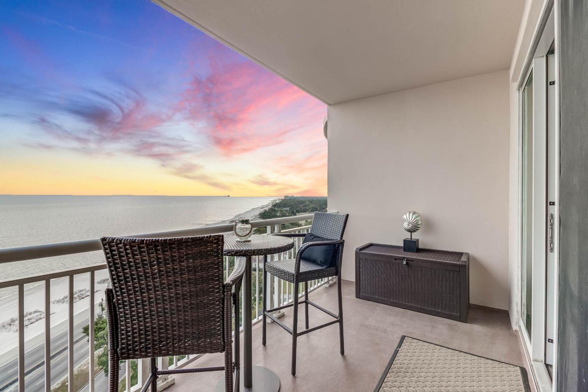 Gorgeous Oceanview 3Br Luxury Condo - Latitude غولفبورت المظهر الخارجي الصورة