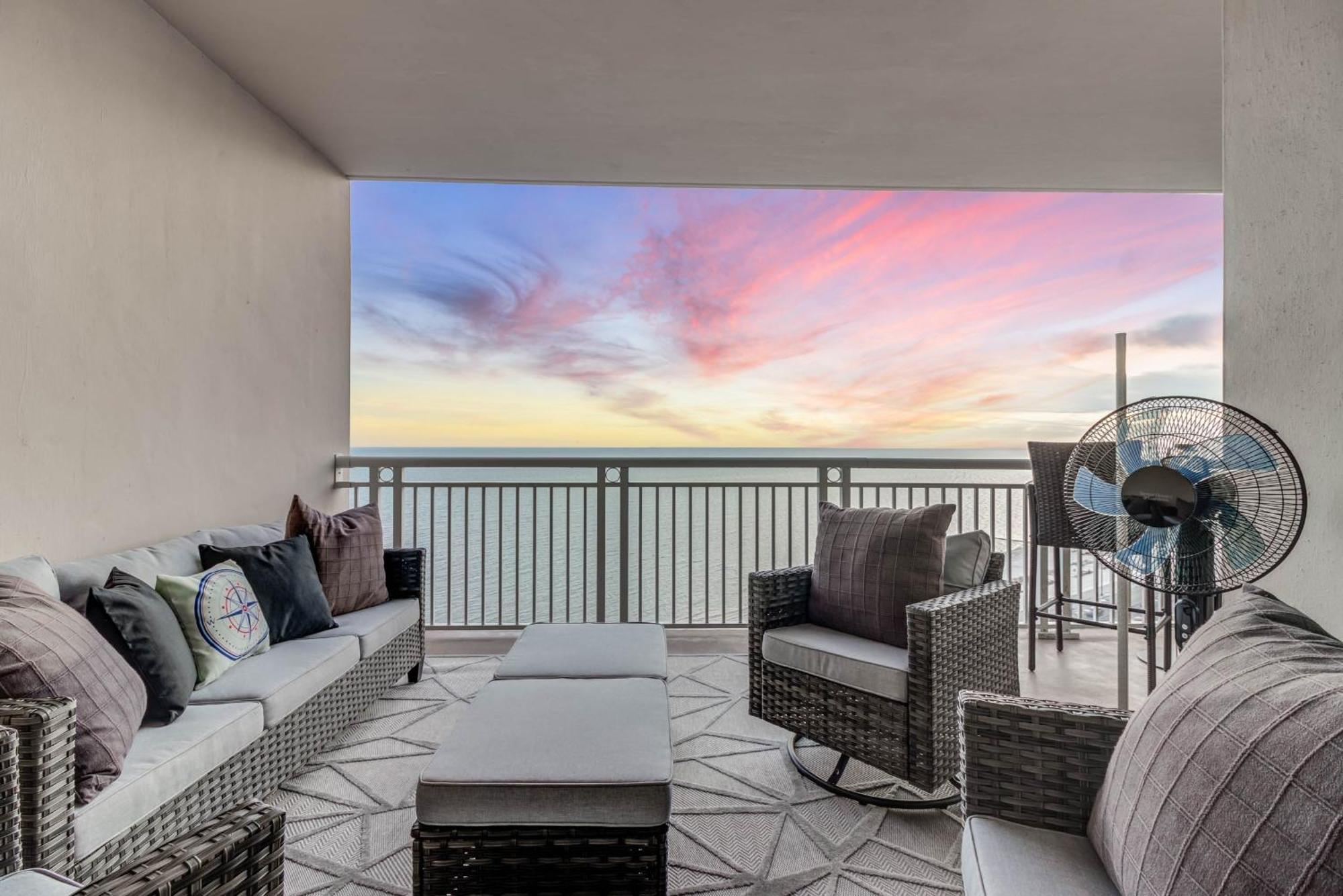 Gorgeous Oceanview 3Br Luxury Condo - Latitude غولفبورت المظهر الخارجي الصورة